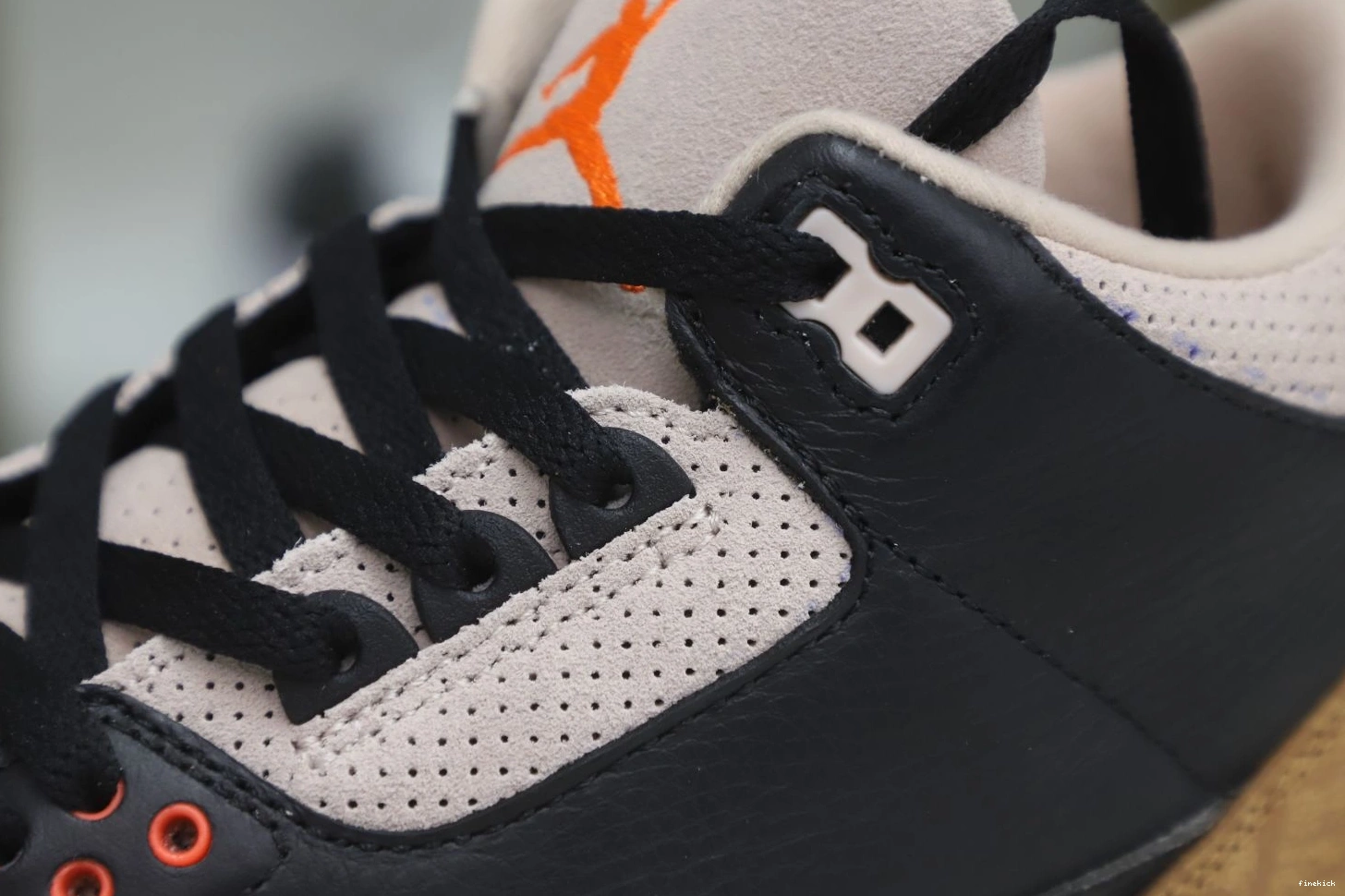 AIR DESERT 3 JORDAN CT8532 CEMENT 1017